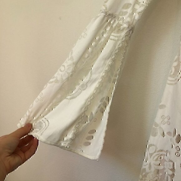 ARK & CO Burnout Lace Skater Dress White Blush Underlay Long Bell Sleeve Mini S - Picture 10 of 12